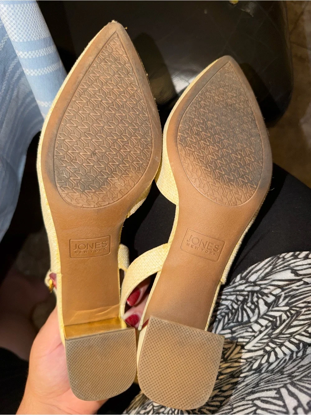 Jones New York Beige Textured Pointed Slingback Heels